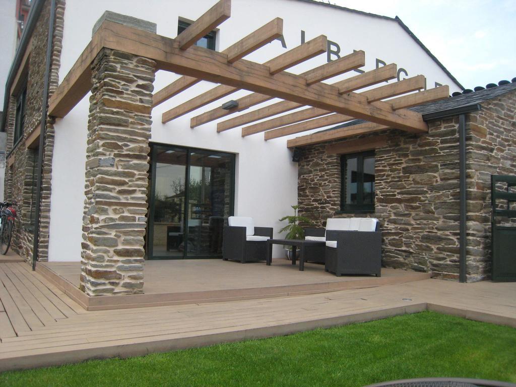 Albergue Oasis ساريا المظهر الخارجي الصورة