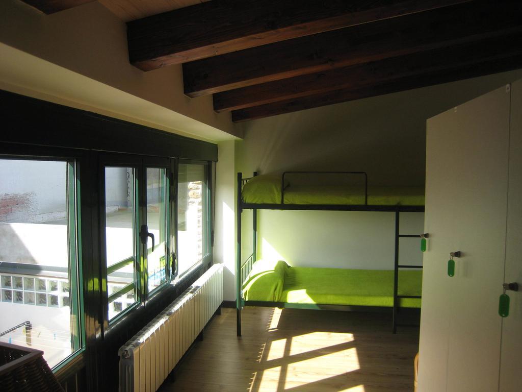 Albergue Oasis ساريا المظهر الخارجي الصورة